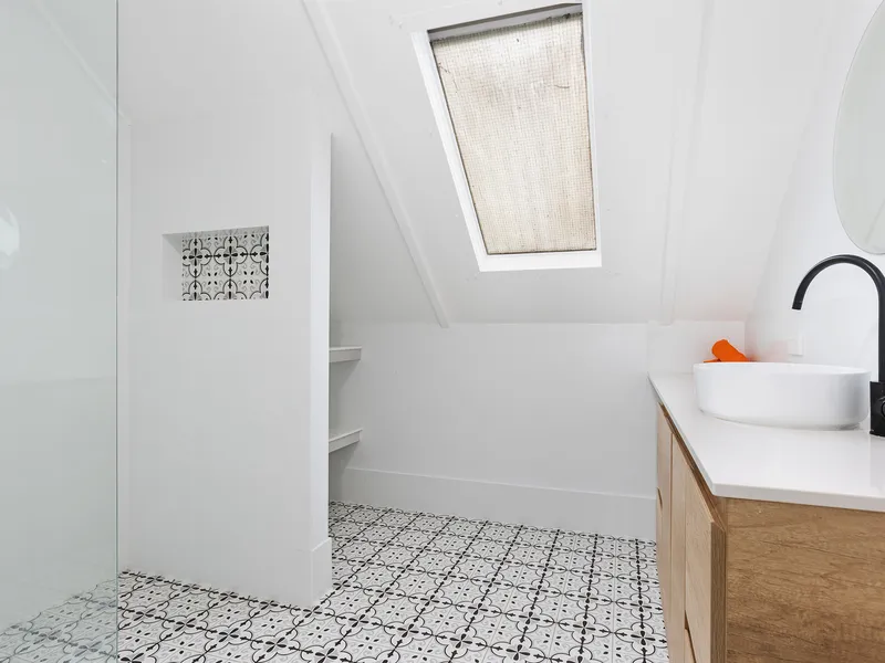 Lock & Leave Low Maintenance 2 Story Villa Presented by The Mitchell Family Team