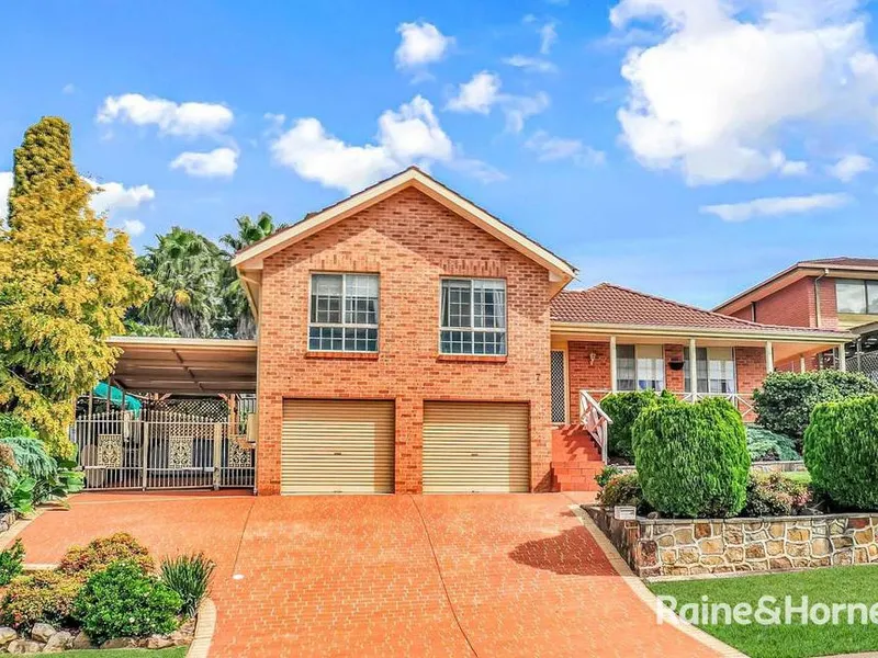 Stunning Split Level Home!