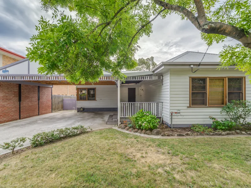 Charming Four Bedroom Plus Study, Central To All...