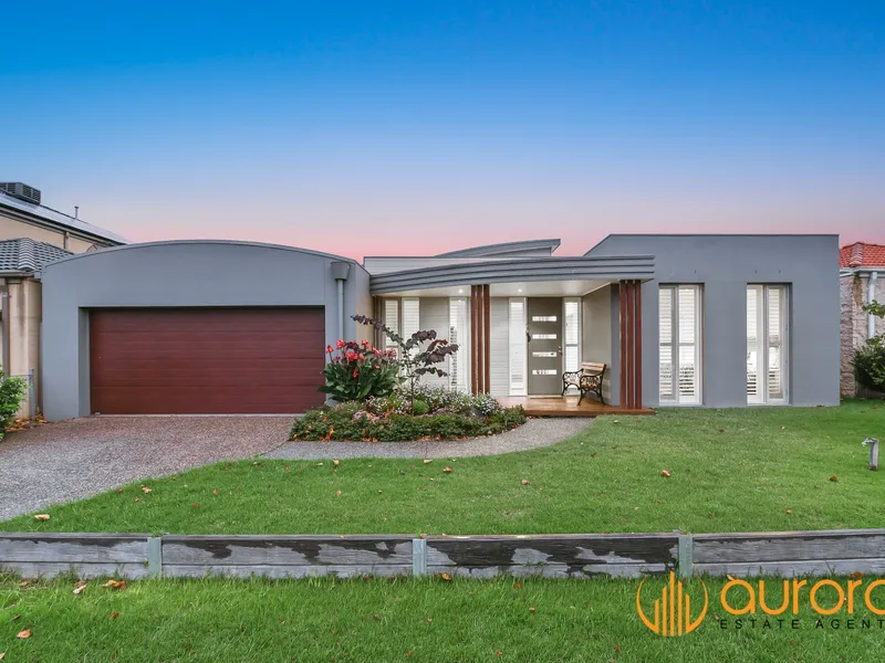 Stunning Ex-Display Entertainer In Prime Location