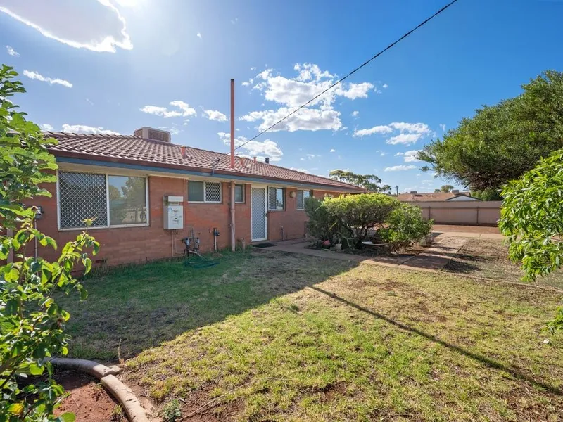 SOLID BRICK HOME UNDER $300000