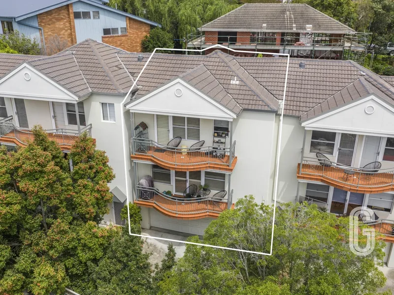 Boutique Tri-Level Townhouse in Superb Location