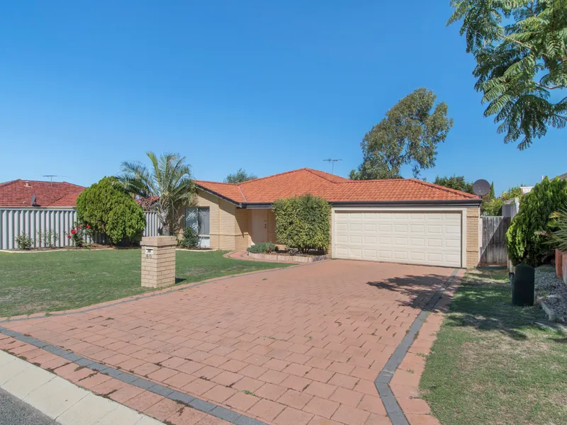 SPACIOUS FAMILY HOME WITH BIG BACK YARD