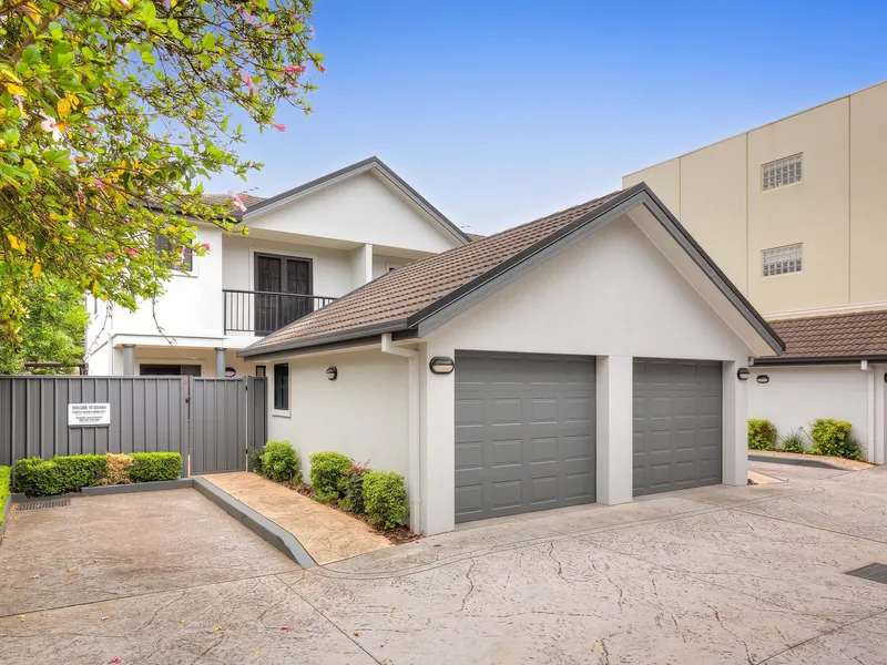 Spacious Townhouse in the Heart of Cooks Hill