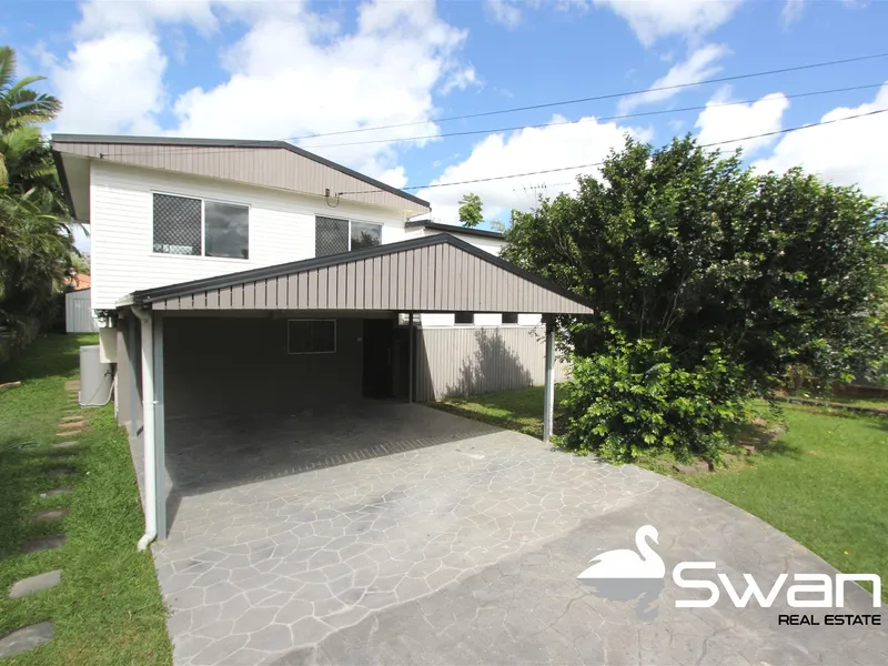 DID SOMEONE SAY DUAL LIVING??