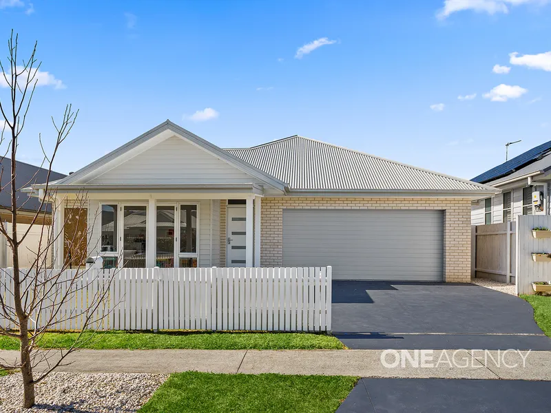 SPACIOUS AND STYLISH FOR FAMILY LIVING