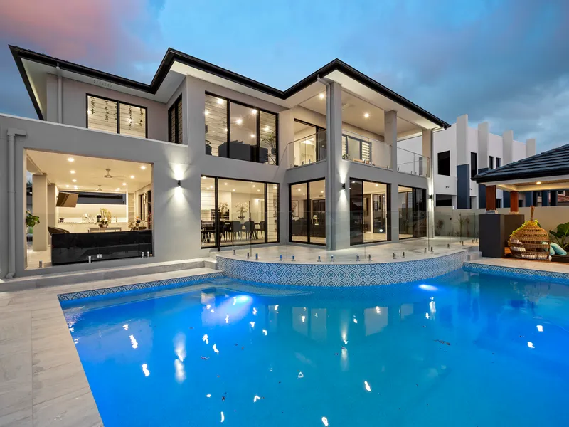 Motivated seller. Like a new house, Ticks all of the boxes 