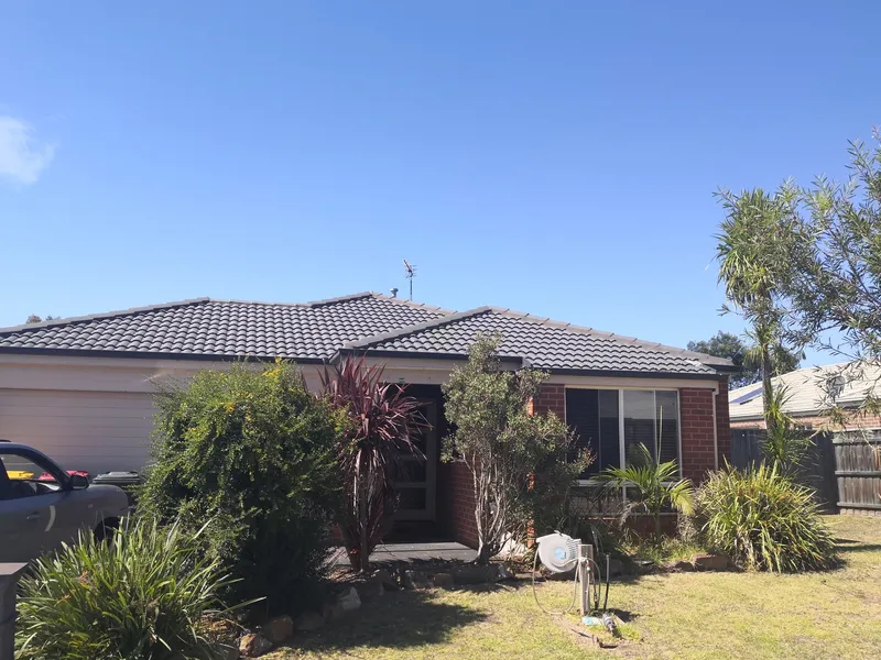 FAMILY HOME IN PICTURESQUE PAYNESVILLE