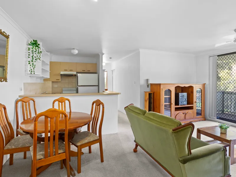 Immaculate Two Bedroom Unit