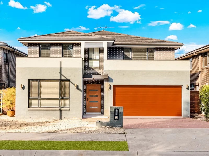 Oversized family home - Move right in