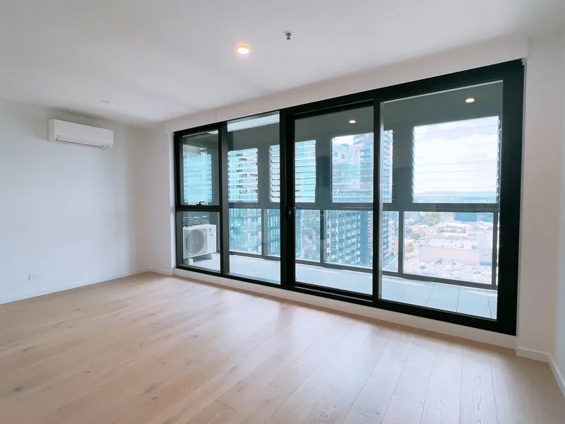 Brand new: 1 bedroom with parking, Level 28