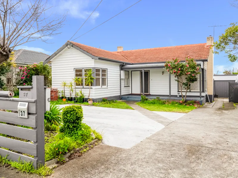 Want to run your clinic or business from home?