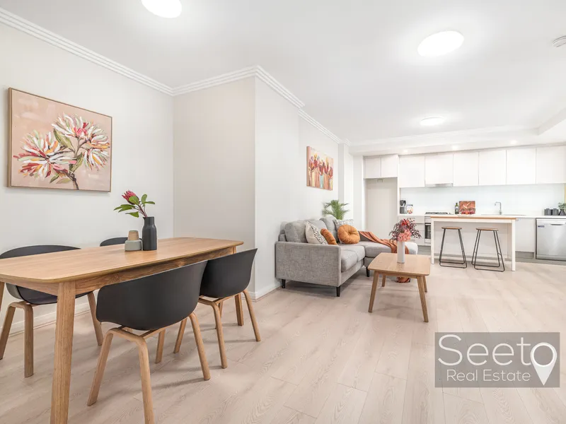 117 sqm: Freshly Renovated, All-age Access and 2 Parking Spaces