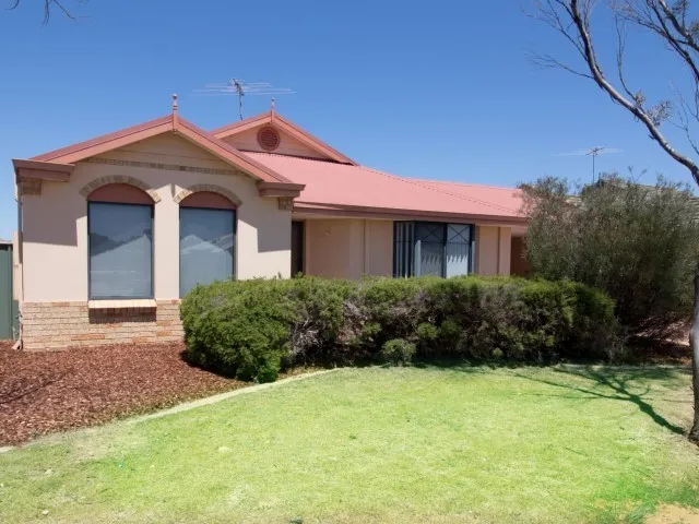 OPPORTUNITY FOR THE SAVVY INVESTOR OR FIRST HOMEBUYER!