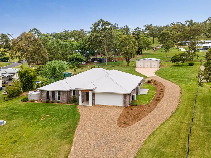 Quality, Style and Value. - 1 Acre - 3 Bay Freestanding Shed - 3 Phase Power and Bore.