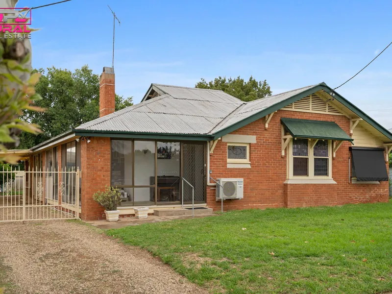 Comfortable Family Home in a Superb Location