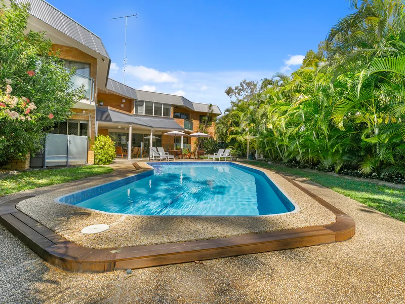 North Facing Unit Water Views