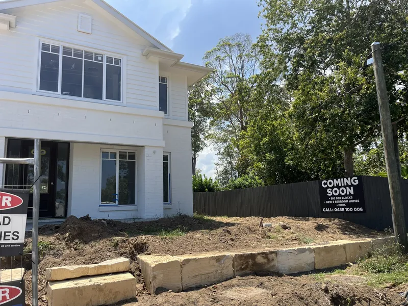 Brand New House And Pool