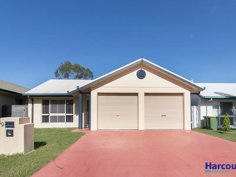 Lovely home in Douglas!