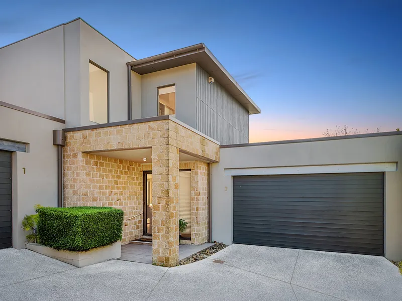 Sophisticated Coastal Style!