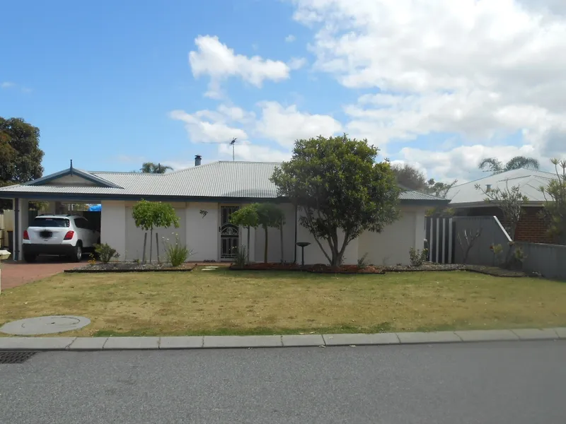 IDEAL FAMILY LIVING!
