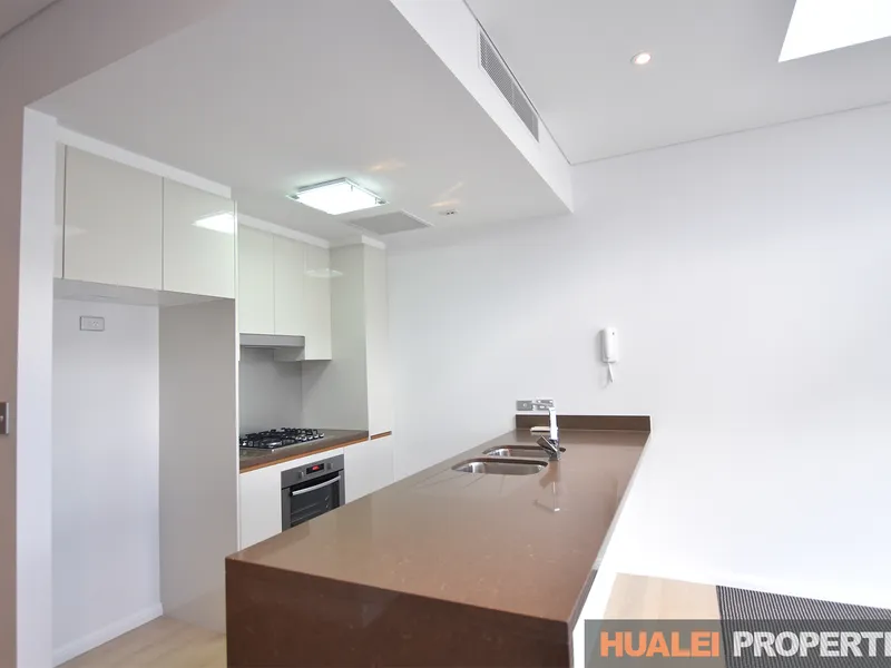 Modern One Bedroom Apartment Available Now