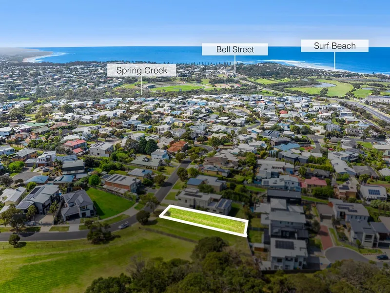 VACANT LAND IN A FANTASTIC LOCATION WITH POTENTIAL OCEAN VIEWS!!
