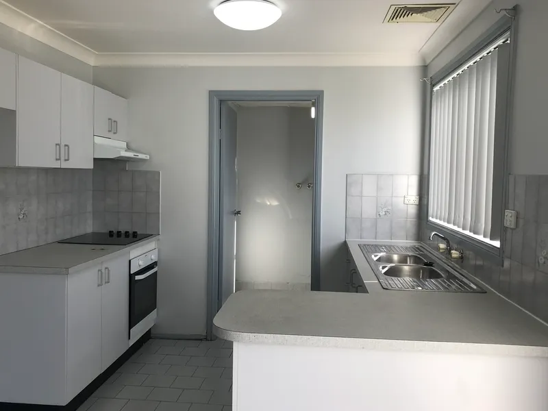 Two Bedroom Townhouse with Communal Swimming Pool