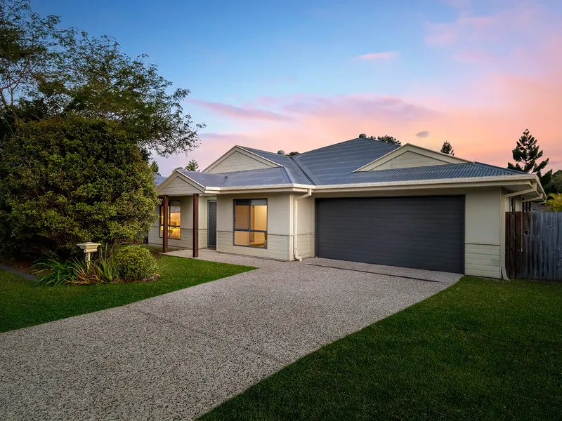 The perfect family home is awaiting you!