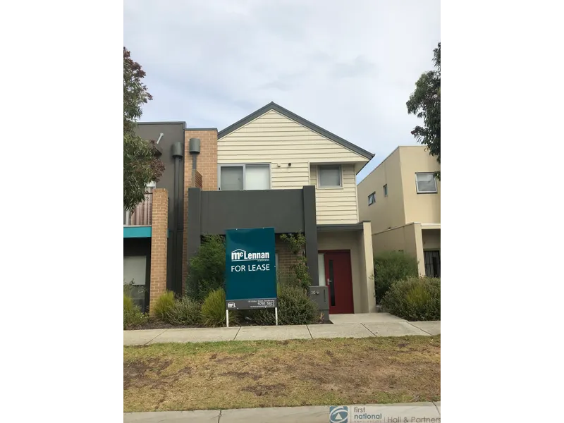 THREE BEDROOM TOWNHOUSE