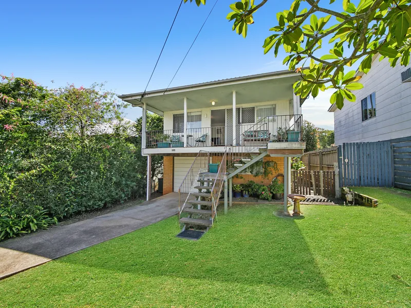 Perfect First Home Or Perfect Building Site!