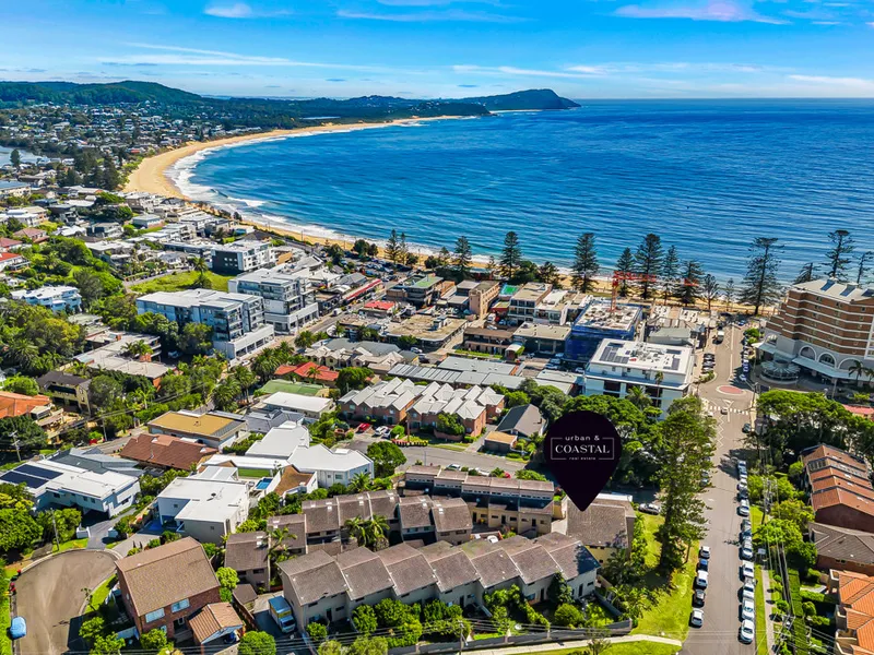 Seaside Living in Renowned Lifestyle Locale