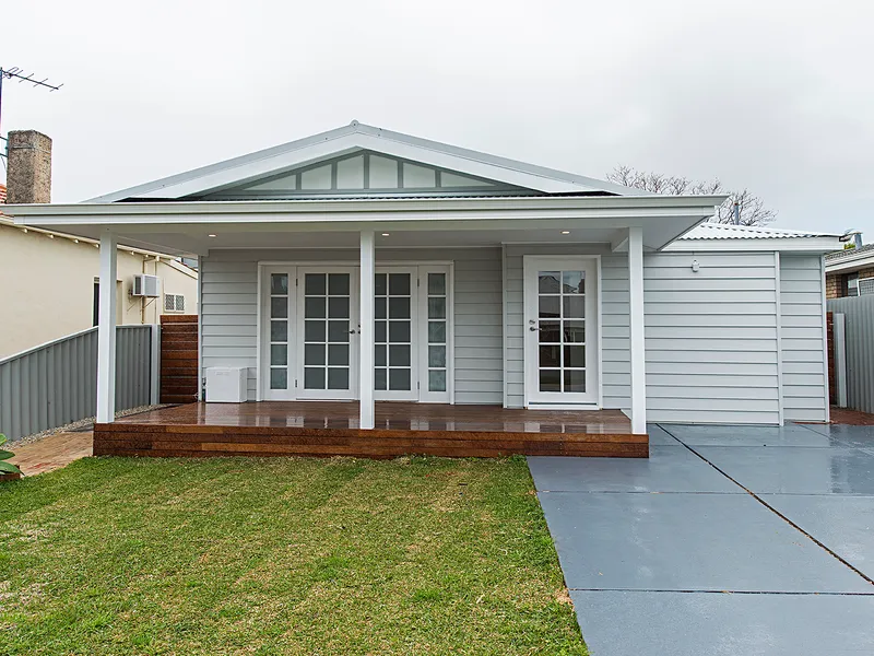 ****6 MONTH LEASE ONLY****