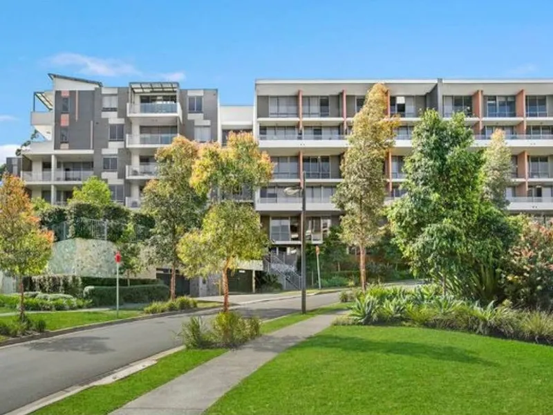 Penthouse I Unblocked View I Duplex I Available Now