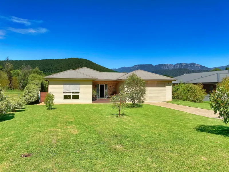 FAMILY HOME IN POPULAR POREPUNKAH