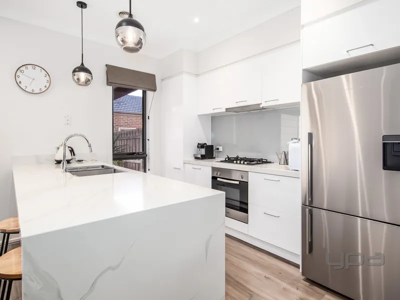 Immaculate Townhouse Living!