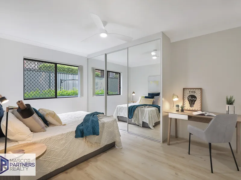 Massive 3 bedrooms in the heart of Riverwood