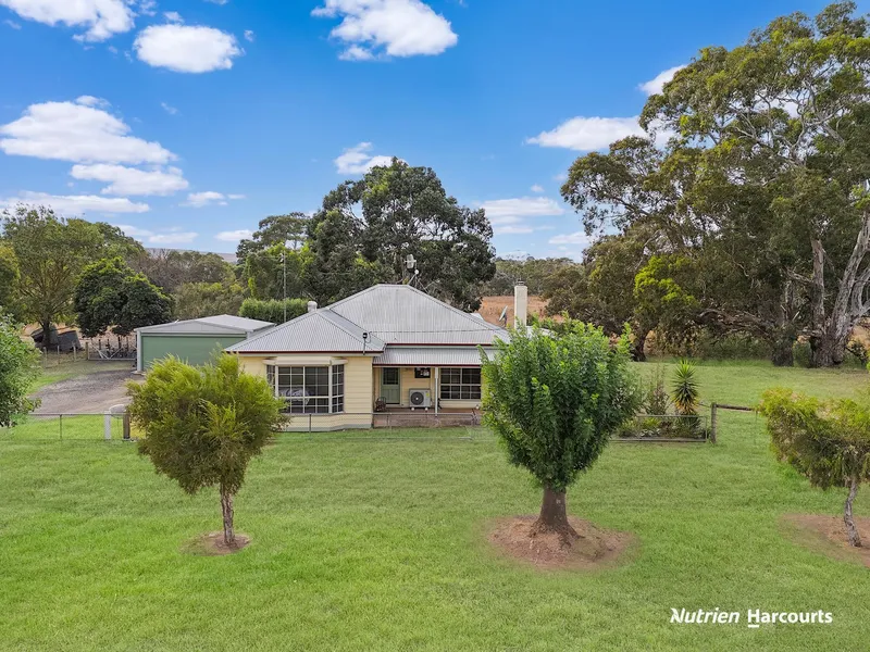Country living in town limits, ready to enjoy!