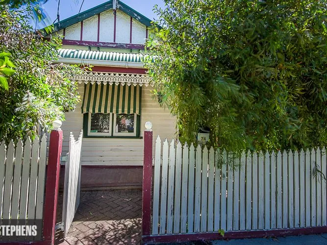 STYLISH, COMFORTABLE AND READY FOR YOU TO MOVE IN!