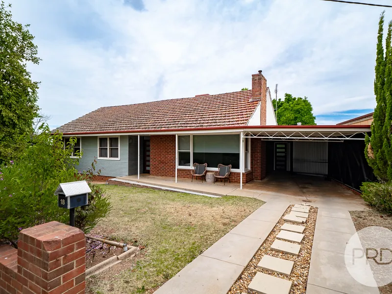 18 Marconi Street, Kooringal NSW 2650