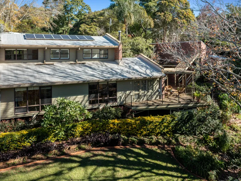 Architecturally inspired - Half acre hideaway - Prime north east location