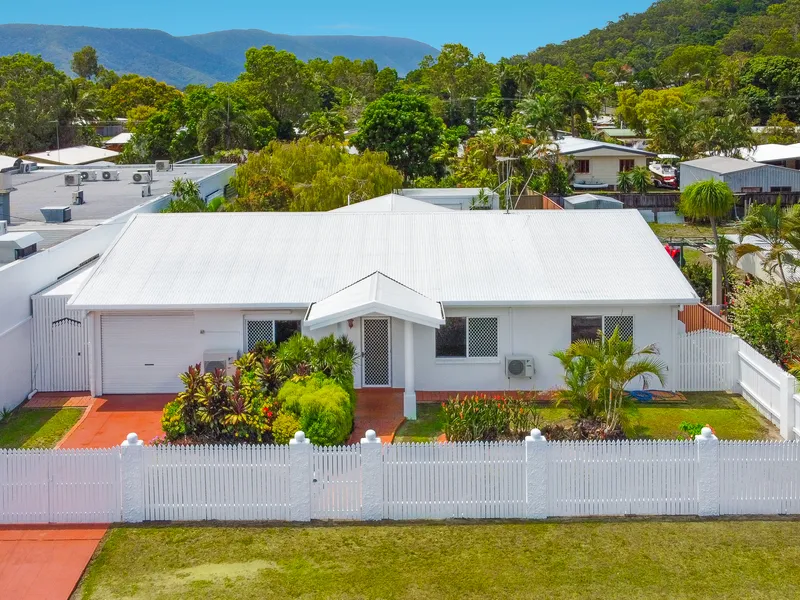 AVAILABLE NOW - PET FRIENDLY