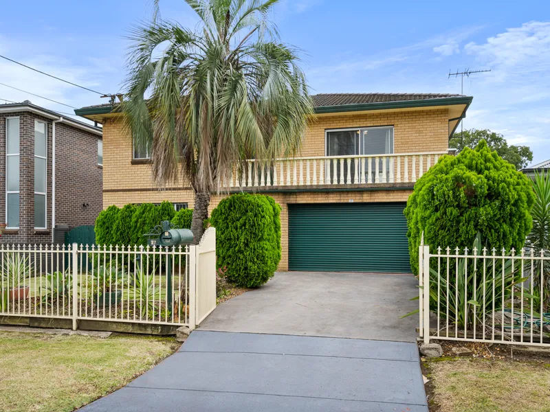 PRIVATELY BUILT DOUBLE BRICK HOME BUILT IN 1973 ON A VERY GENEROUS BLOCK WITH MULTIPLE POSSIBILITIES