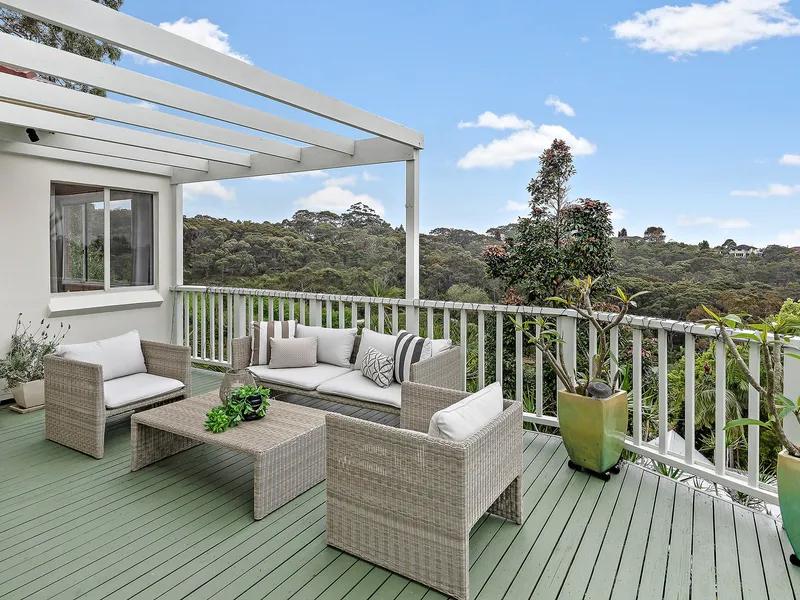 Hidden gem with elevated views to Manly