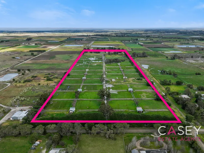 40 acres Commercial/Farmland in Clyde