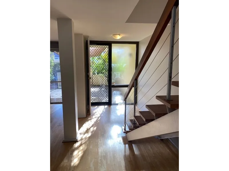 New Carpet, Paint, Curtains & Blinds.