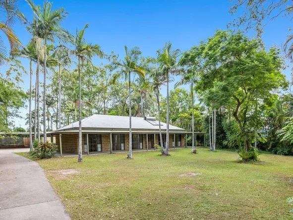 Family home in a quiet cul-de-sac