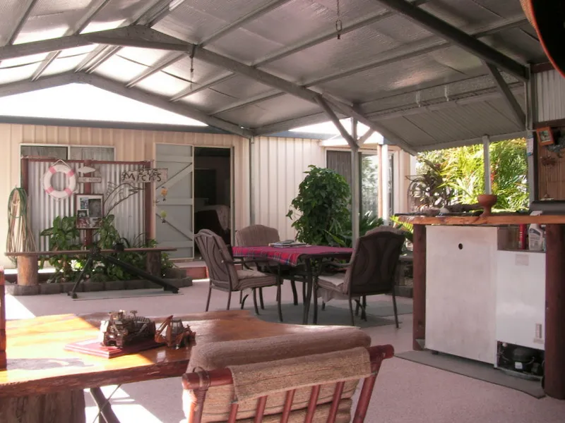 ULTIMATE BEACH LIFESTYLE + GRANNY FLAT- SHED  - WOW NOW $289,000