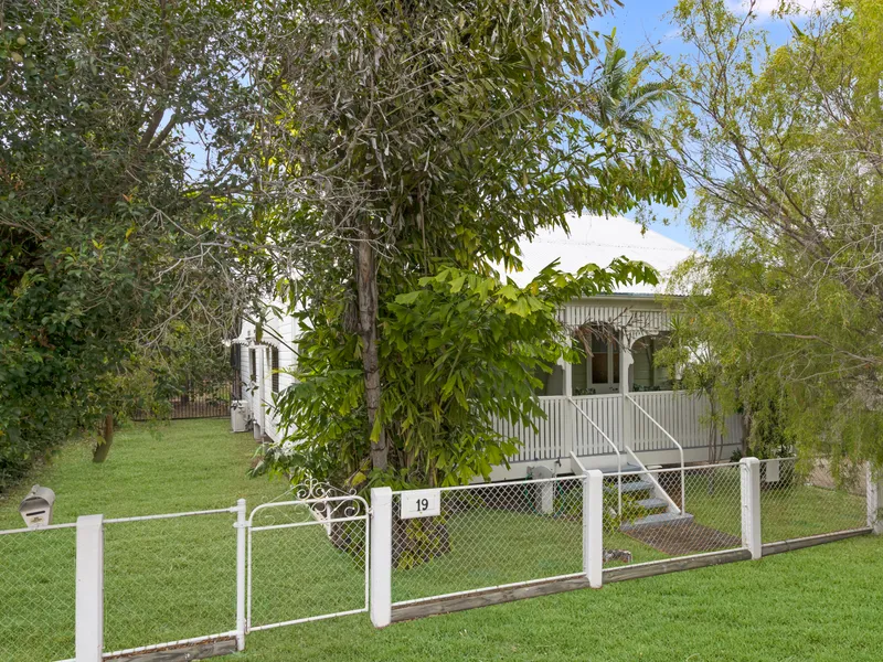 Vibrant Inner-City Cottage