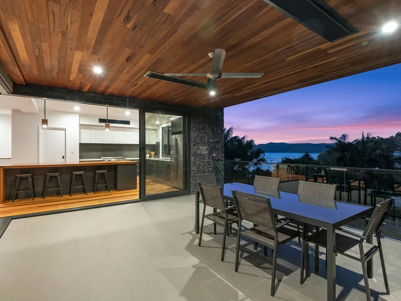 Brand New Contemporary Luxury Presiding Over Pittwater